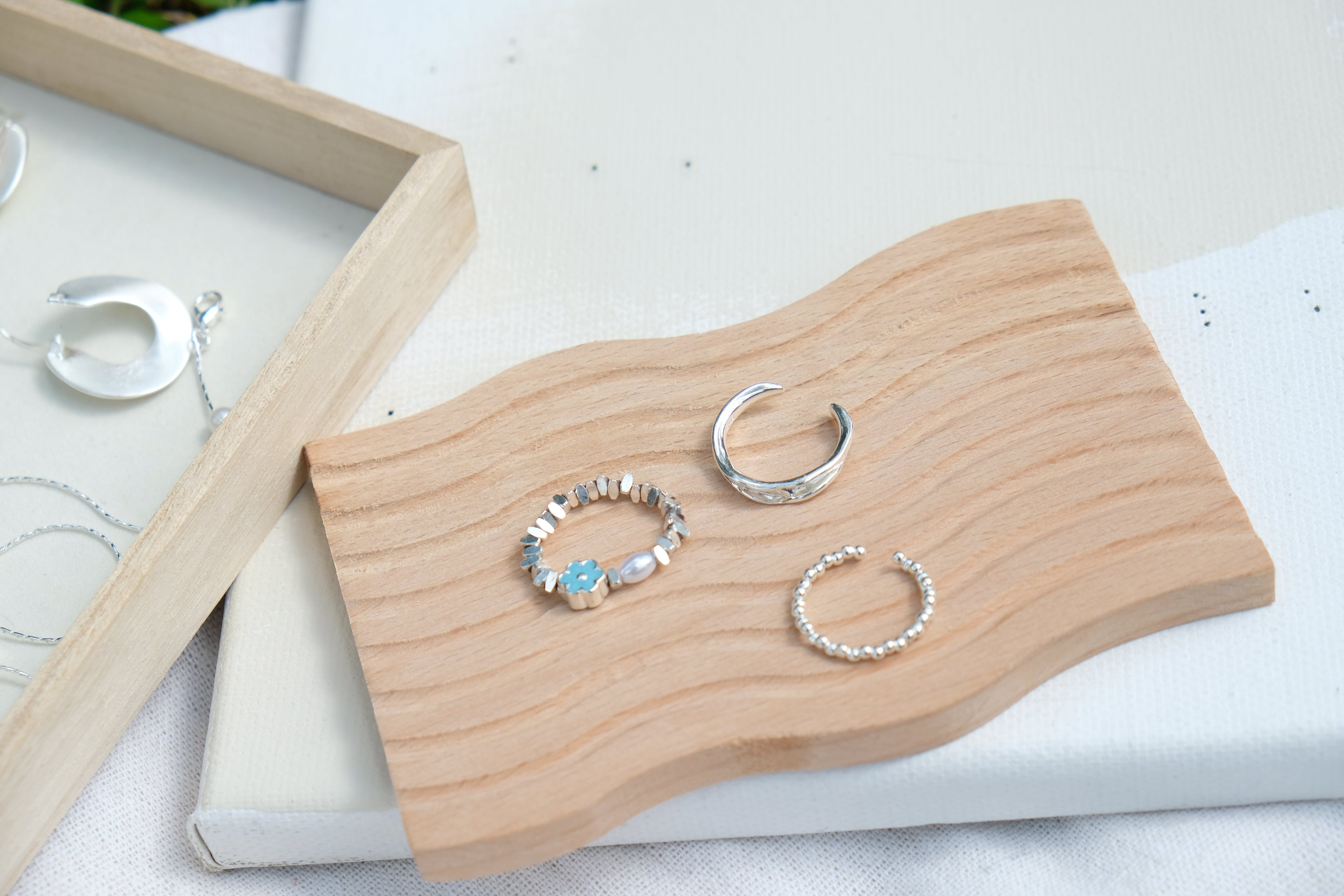 怎麼挑選每天都能戴的日常飾品？  三個關鍵不出錯